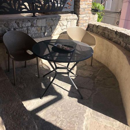 Parona Holiday Home Връбник Екстериор снимка