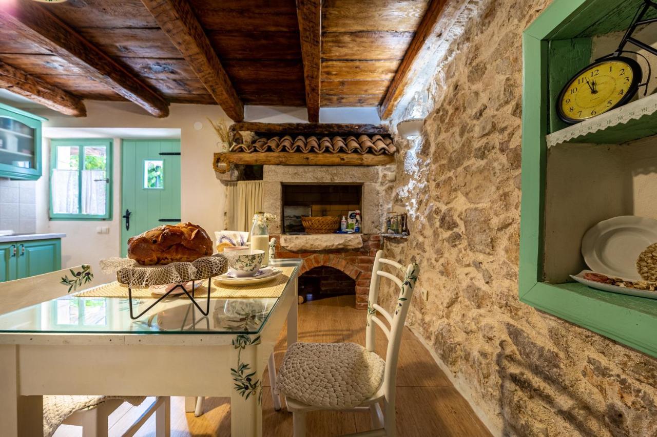Parona Holiday Home Връбник Екстериор снимка