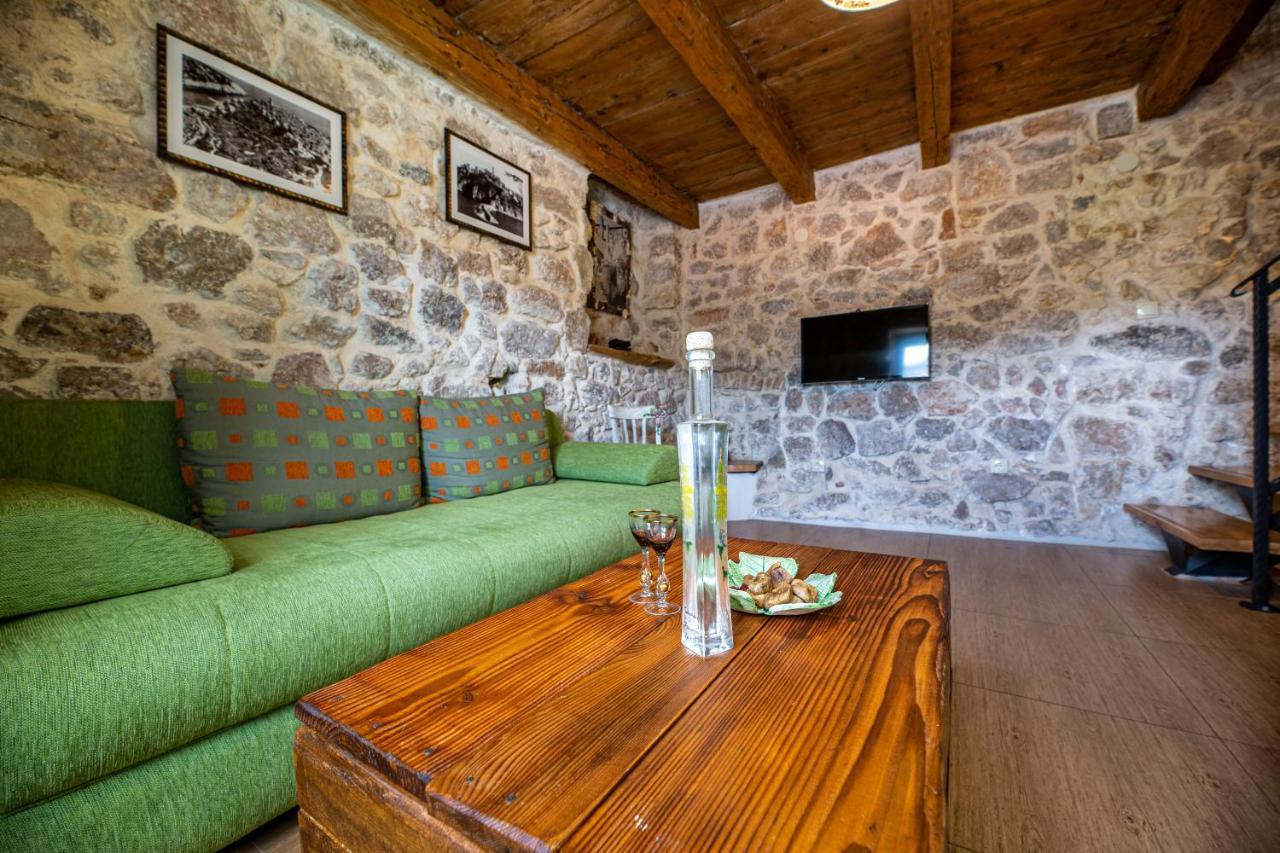Parona Holiday Home Връбник Екстериор снимка