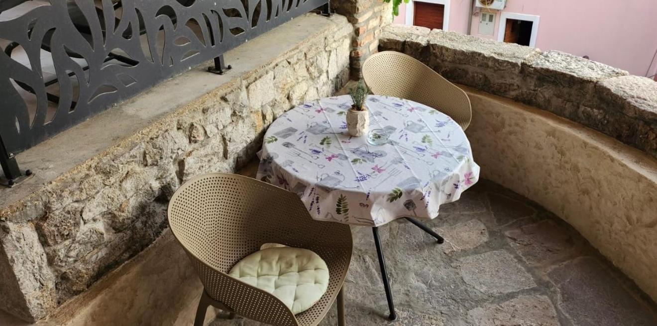 Parona Holiday Home Връбник Екстериор снимка